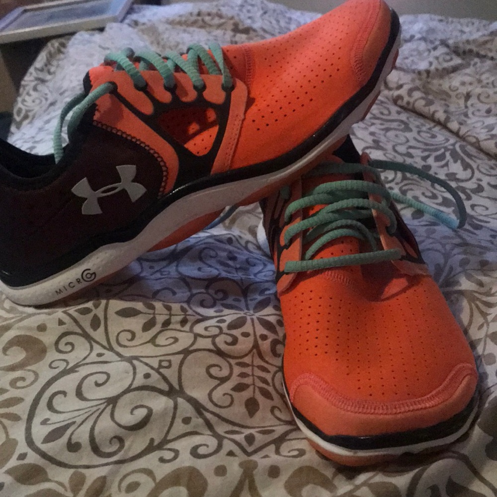 Under Armour Running shoes 4D foam insoles